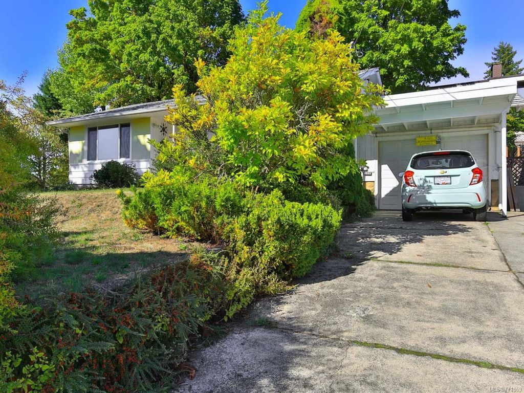 listing image 16046541387805249942