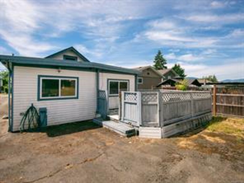 listing image 16043337742786772039
