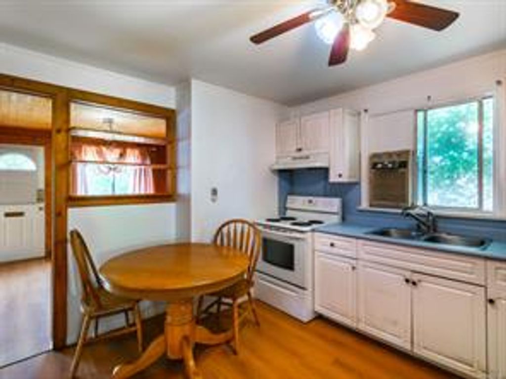 listing image 16048477061391648921
