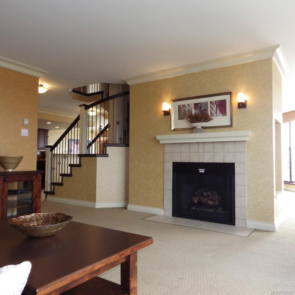 listing image 16043200213284149659