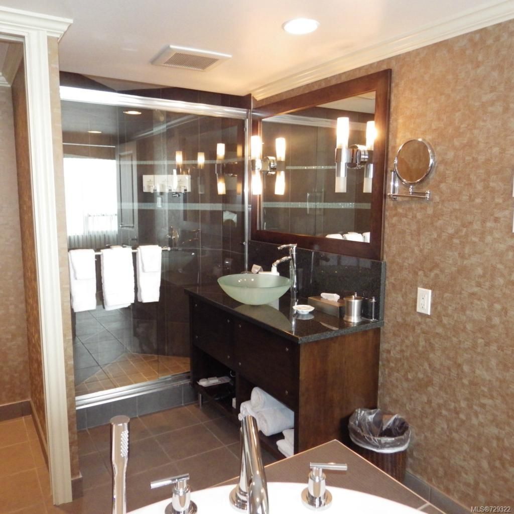 listing image 16046236396657460518