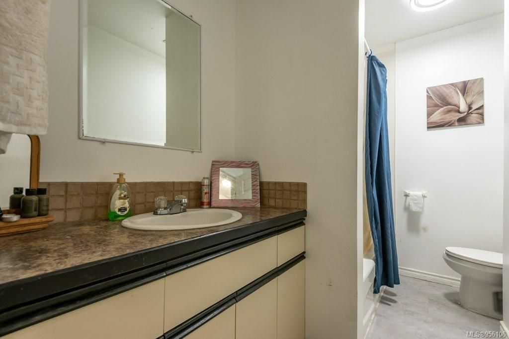 listing image 16046595376743632842