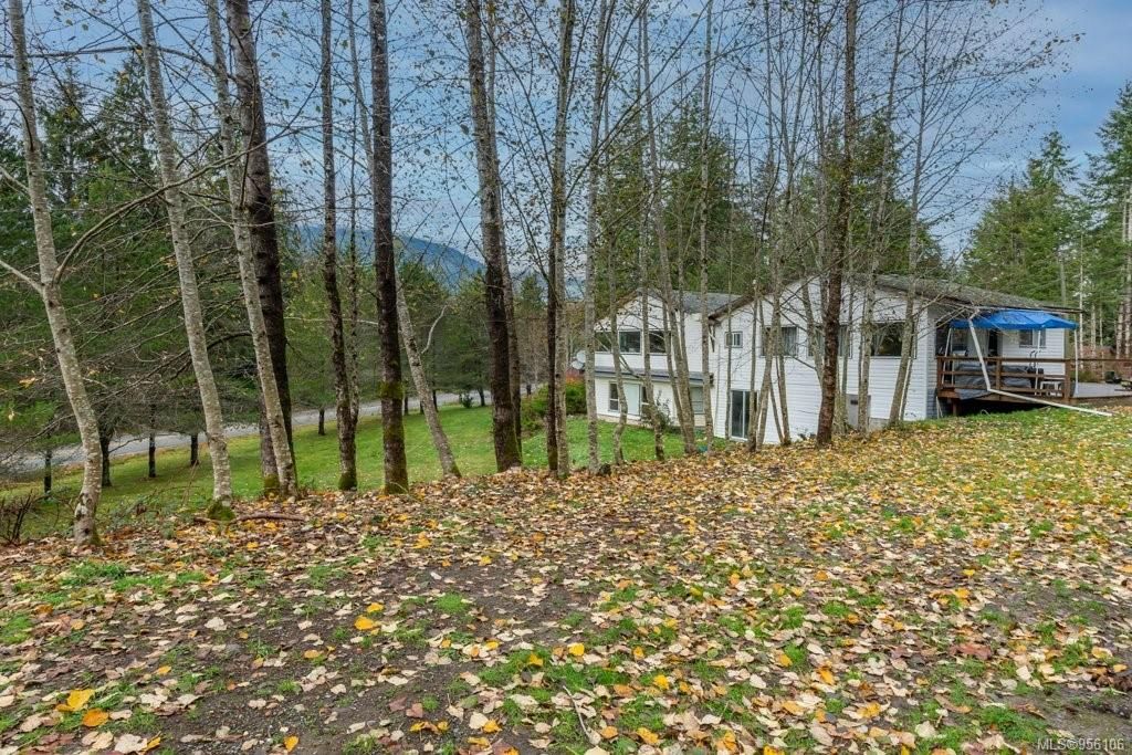 listing image 16046923916422608666
