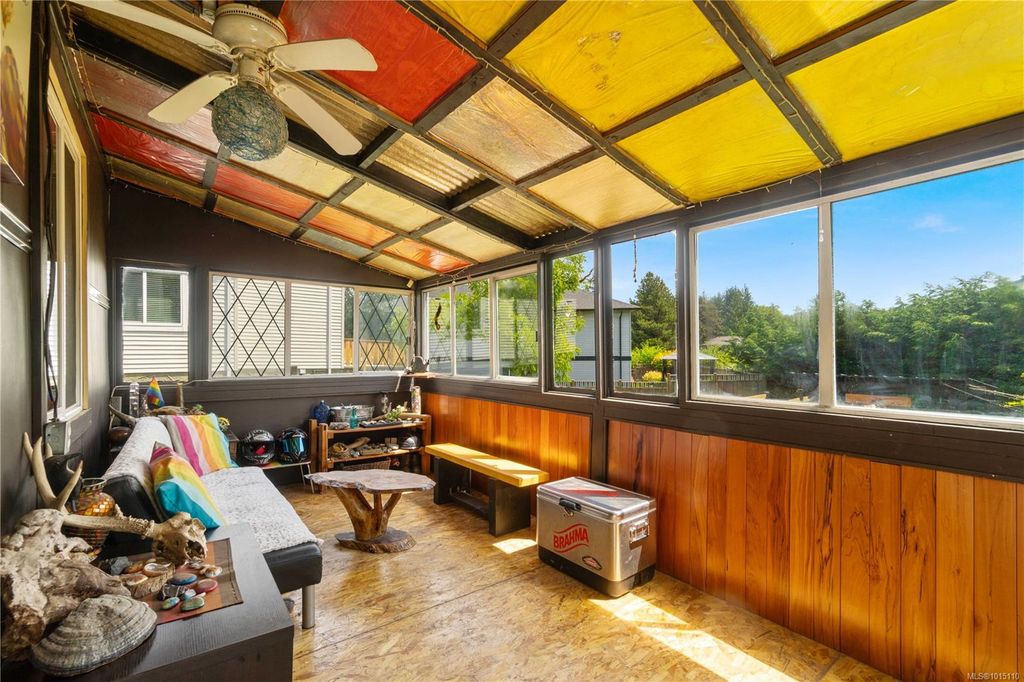 listing image 16040033010279792420