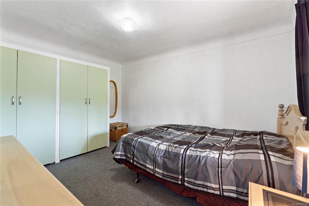 listing image 16040465230792009316