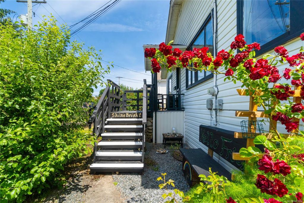 listing image 16048765464884669632