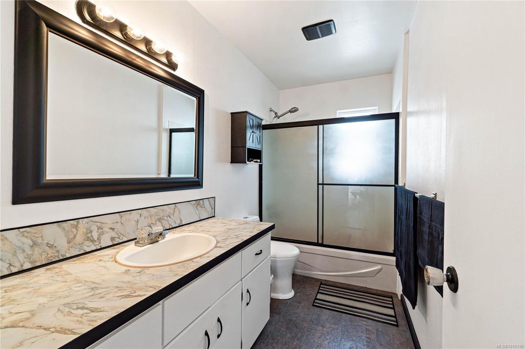 listing image 16042893966963433484