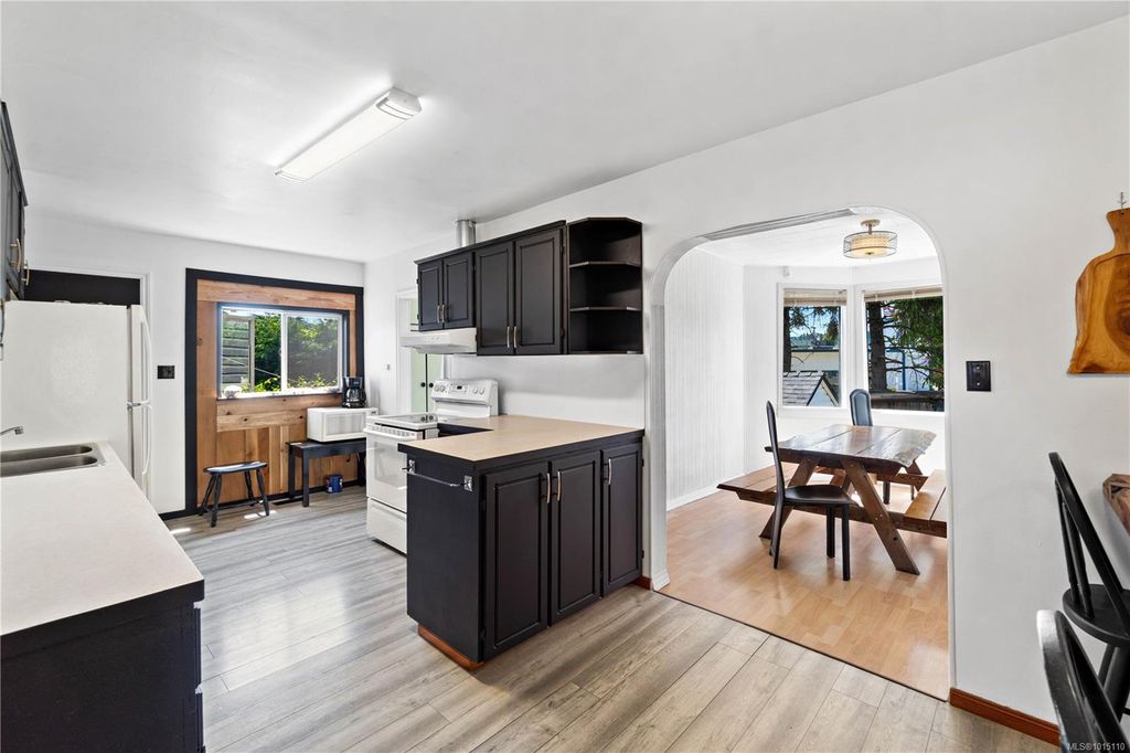 listing image 16040951588704020339