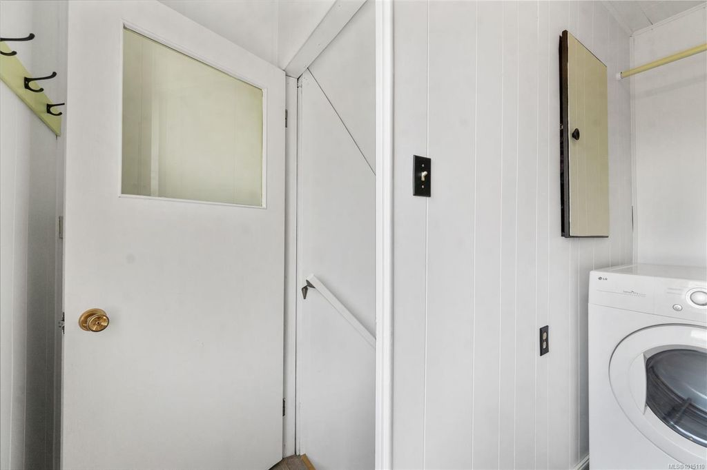 listing image 16043600006041558818