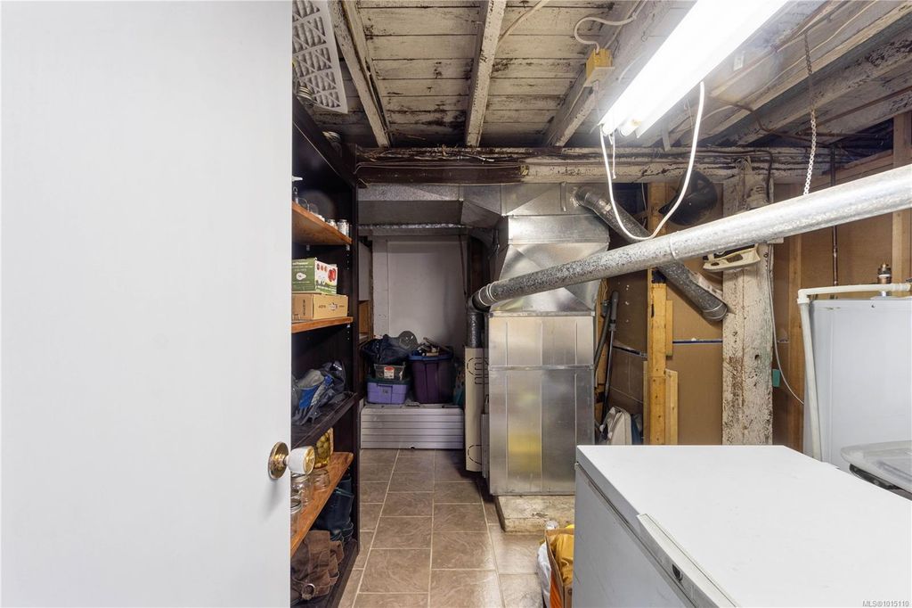 listing image 16046598414856469351