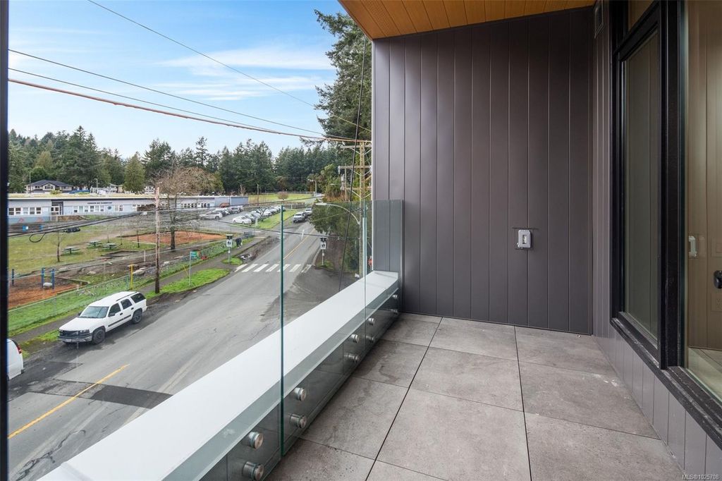 listing image 16041865909565156526