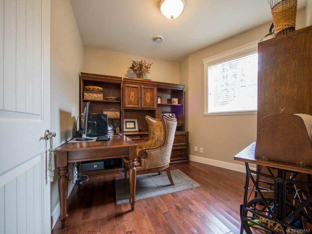 listing image 16043775933726877423