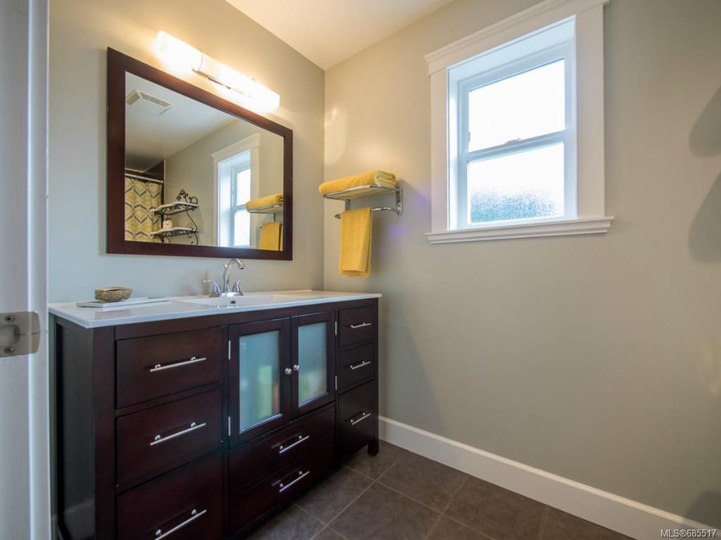listing image 16043428437933674126