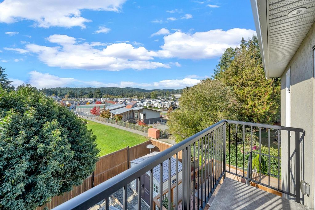 listing image 16049397128851412554