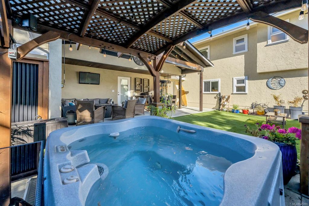 listing image 16041043505217268997