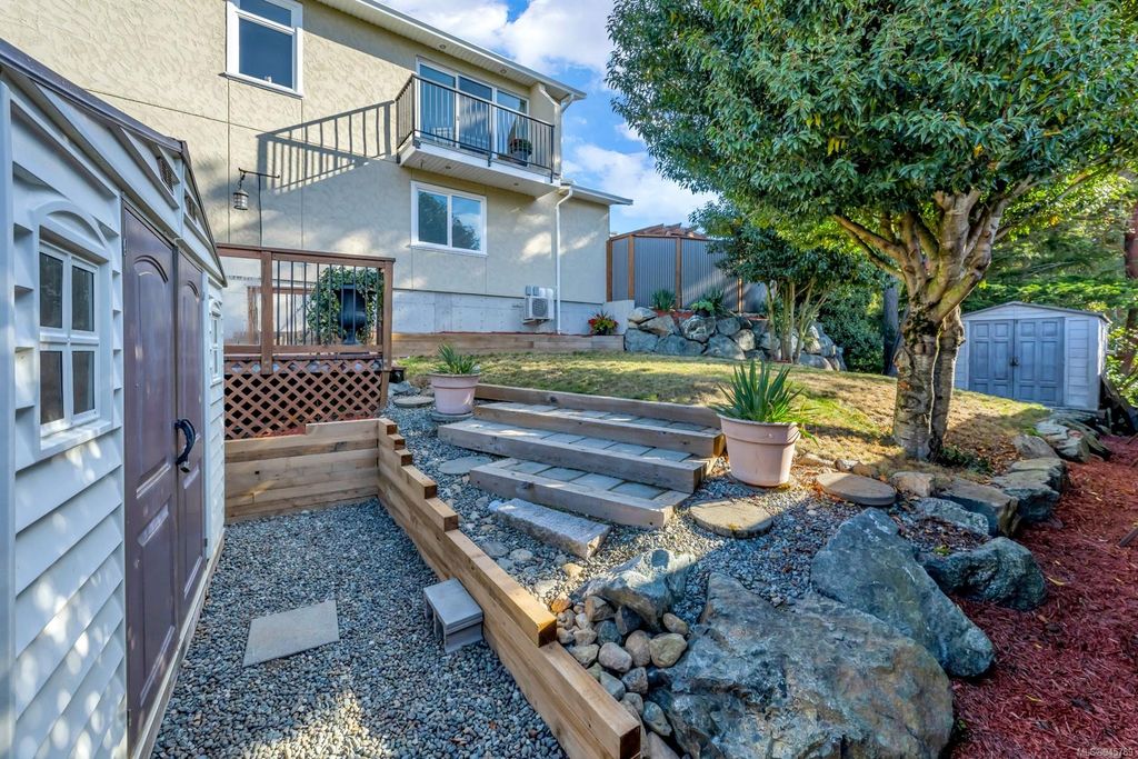 listing image 16040564467865450919