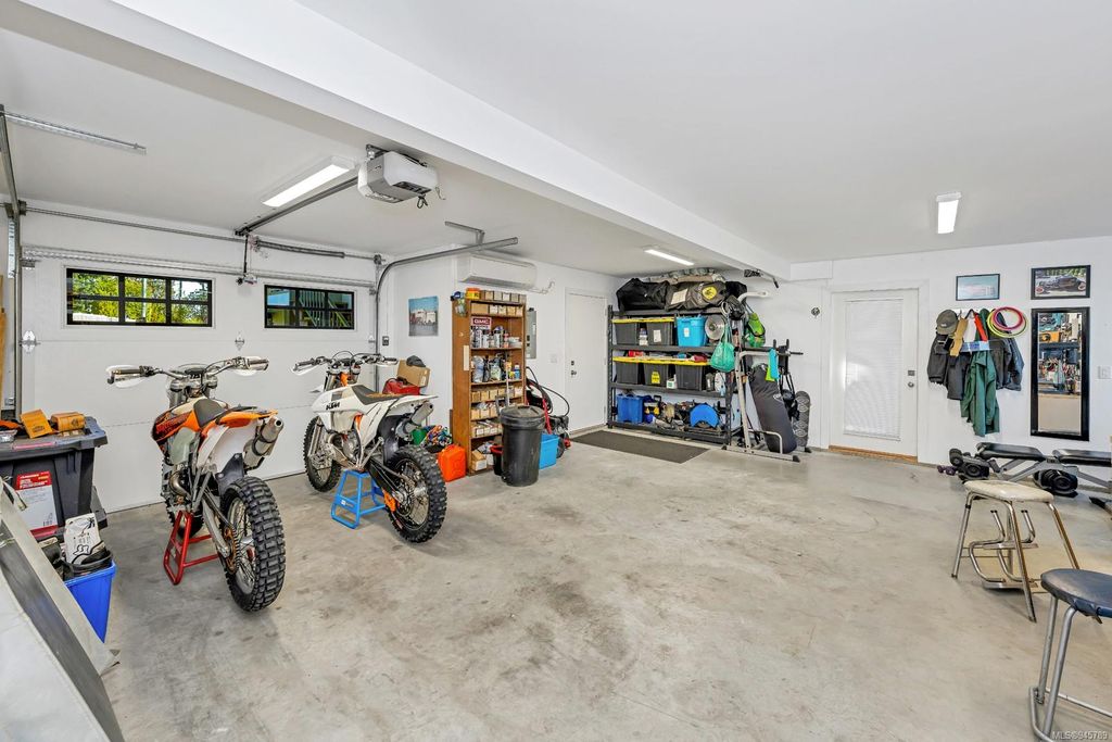 listing image 16045061248966001450