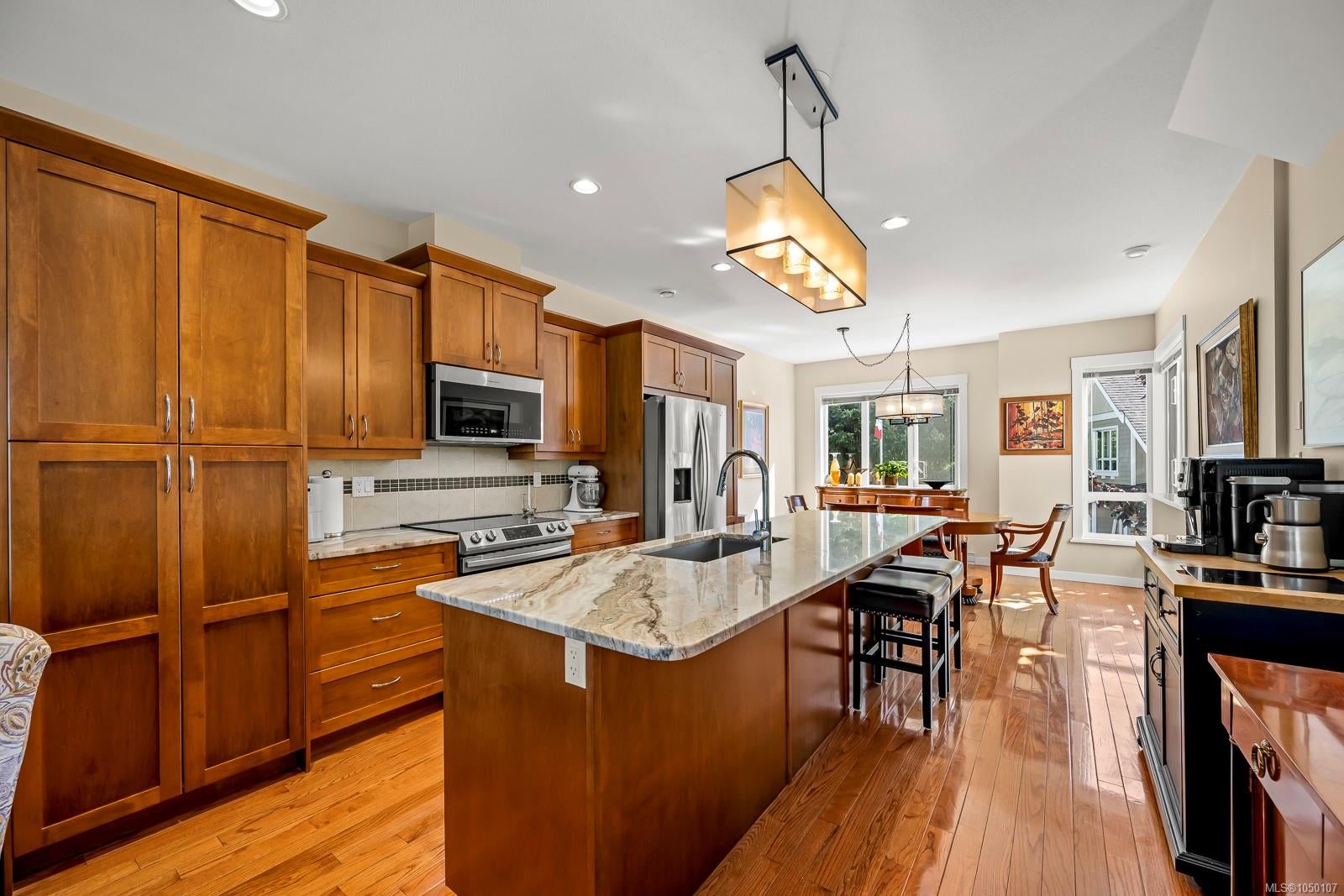 700 Lancaster Way 17