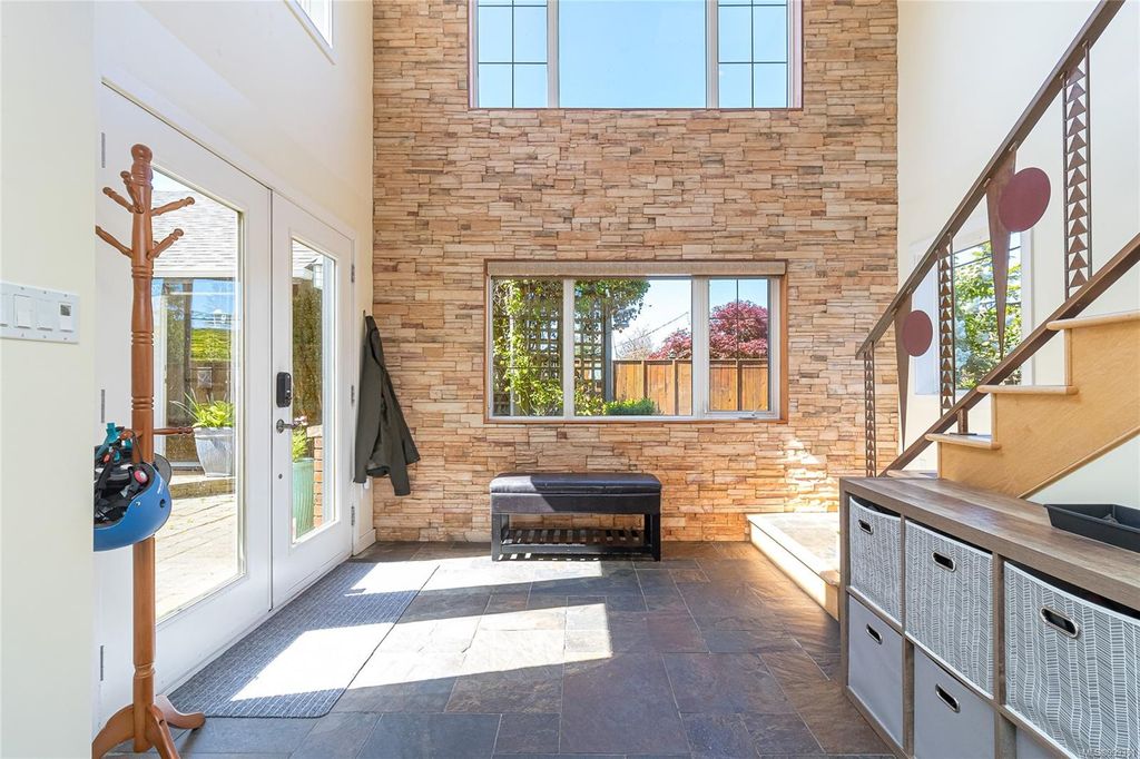 listing image 16049738164151610712