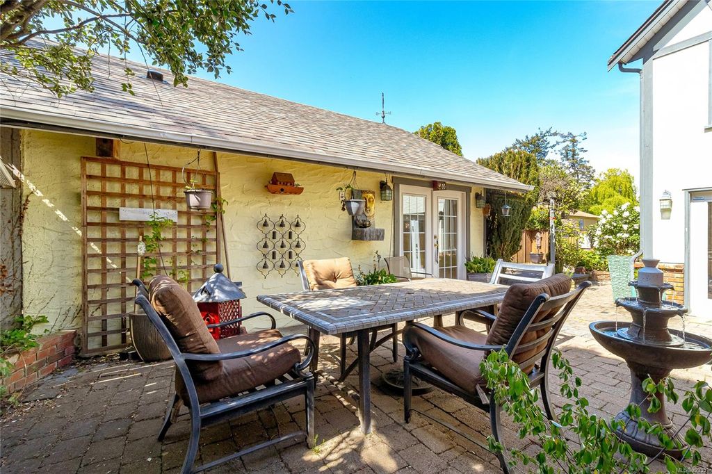 listing image 16041158309428096543
