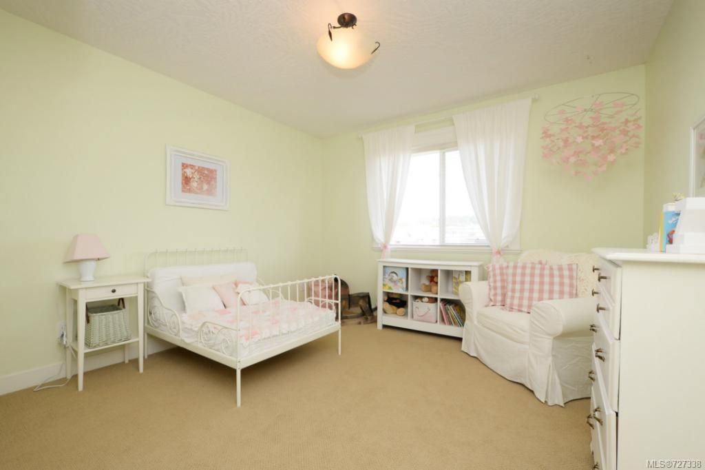 listing image 16046070092674199344