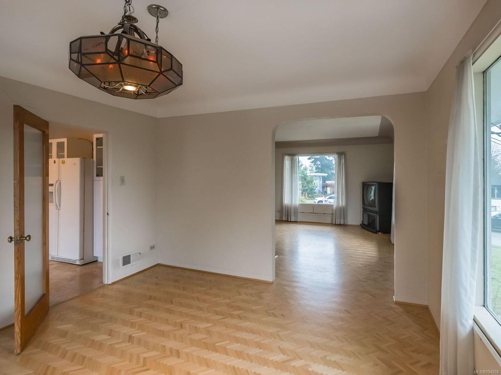 listing image 1604156235713