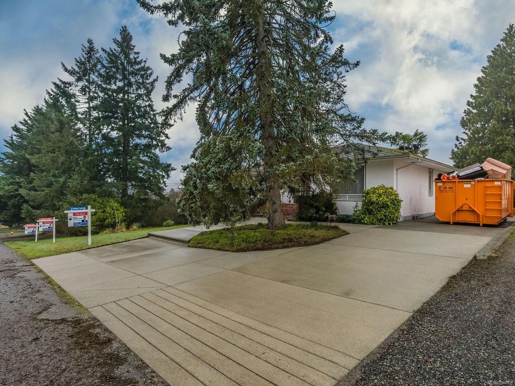 listing image 16042594562684