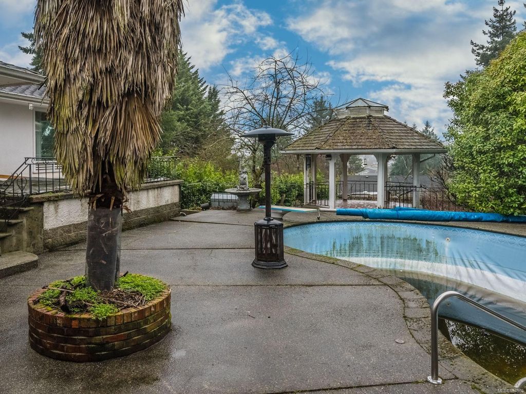 listing image 16041817378126