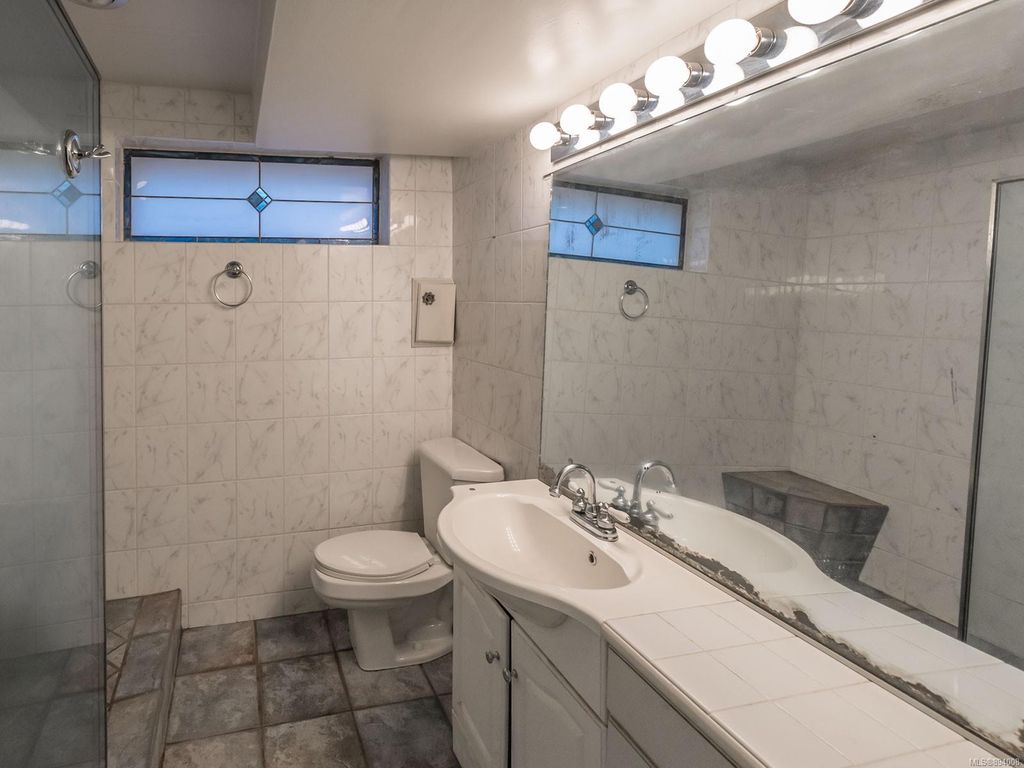 listing image 16042181224288