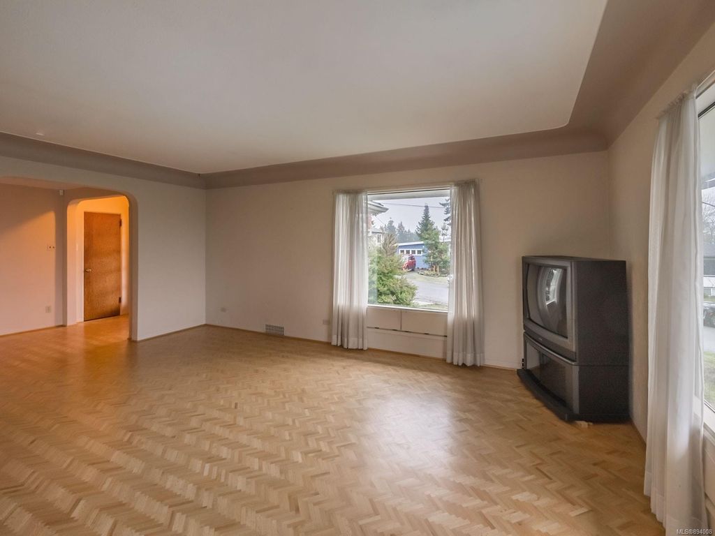 listing image 16042153284886