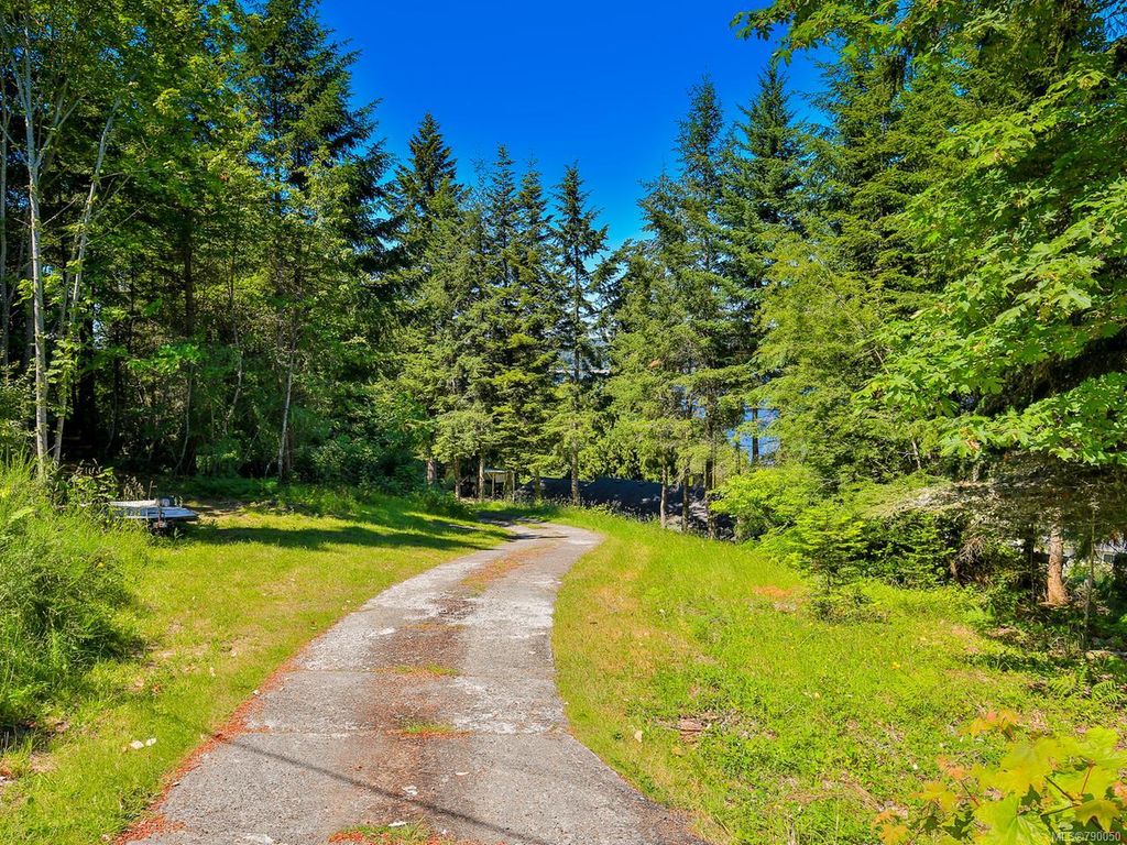 listing image 16044360275202403835