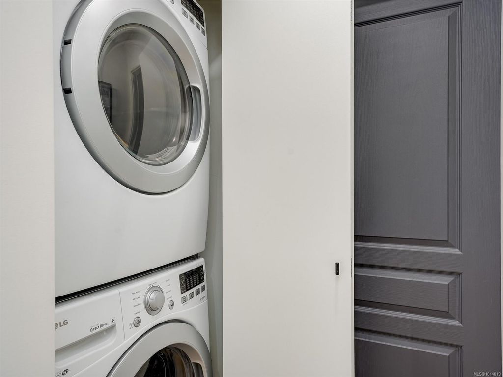 listing image 16048015470356105684