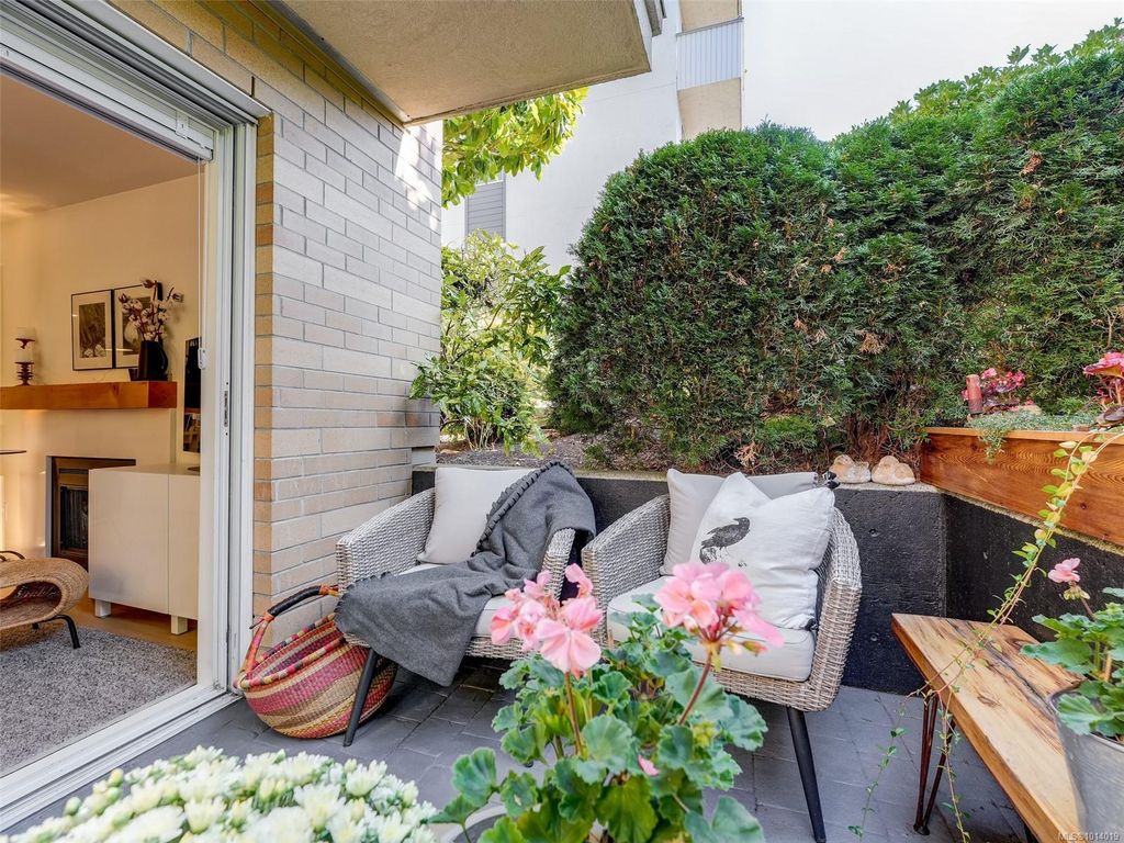 listing image 16044261906847134228