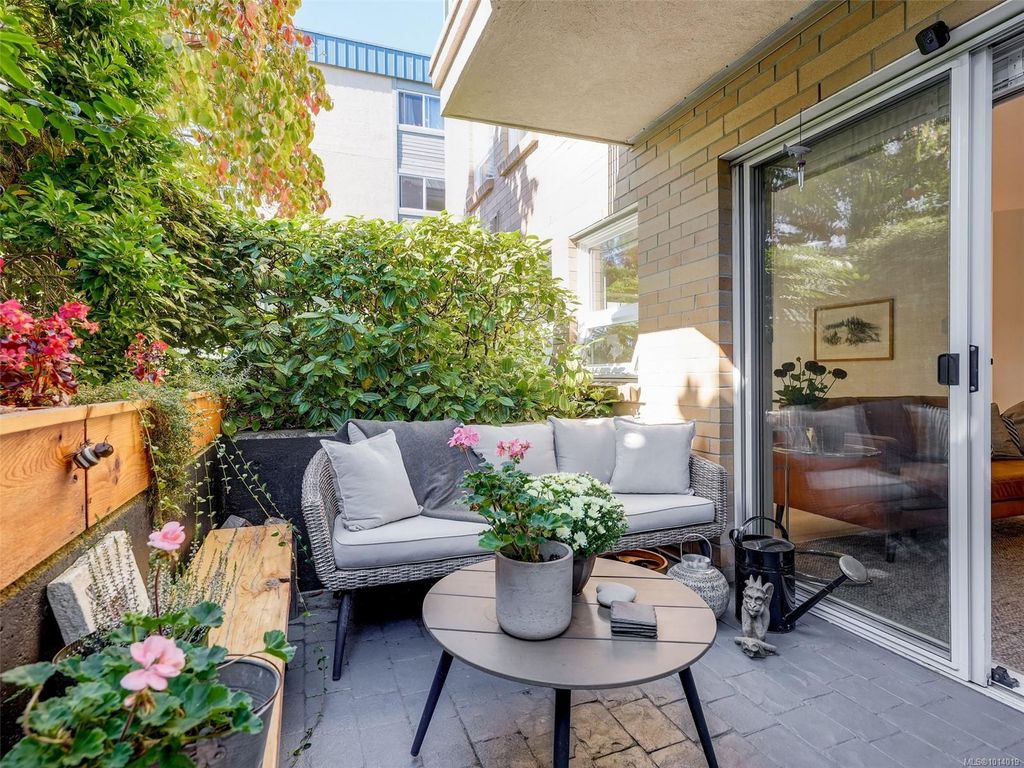 listing image 16040509171707483862