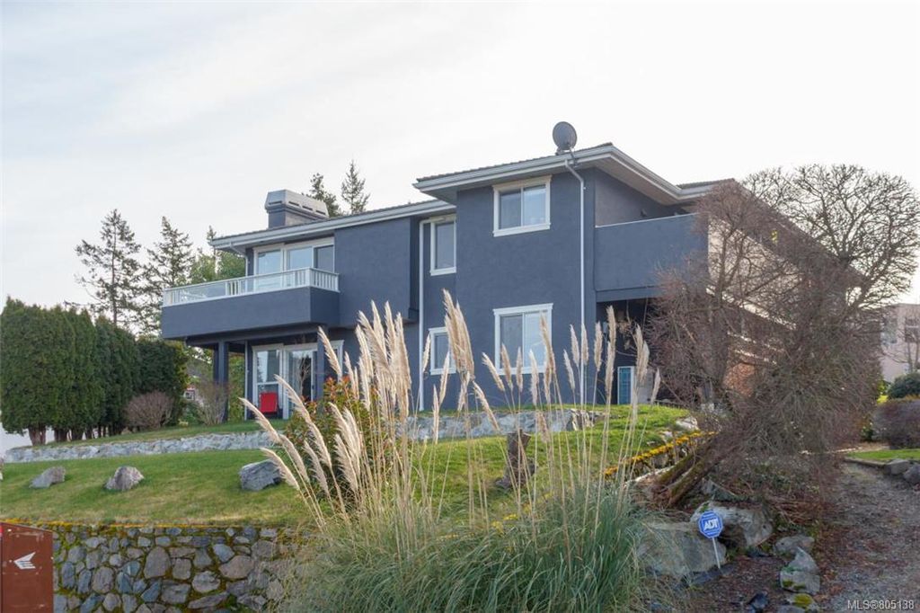 listing image 16046669144114619490