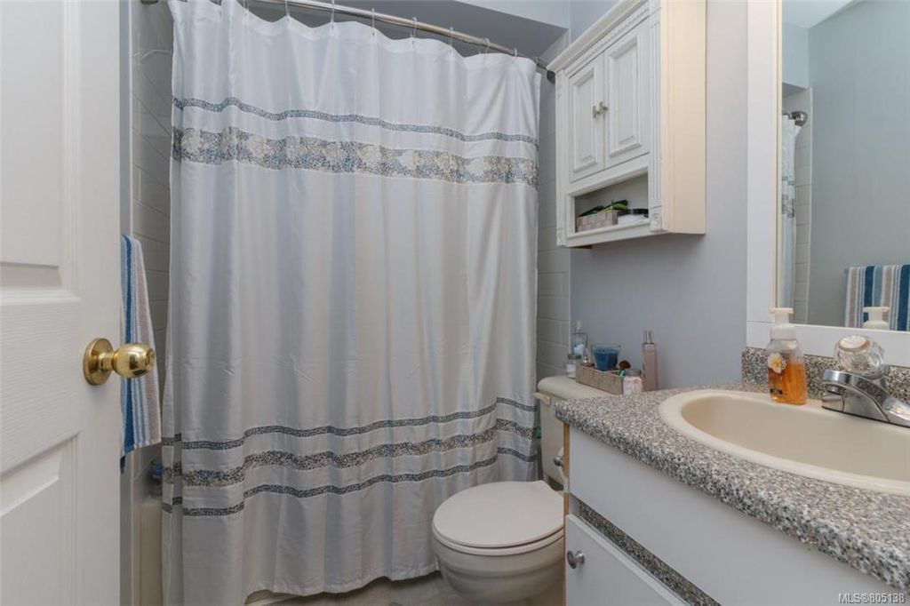 listing image 16040922135799326663