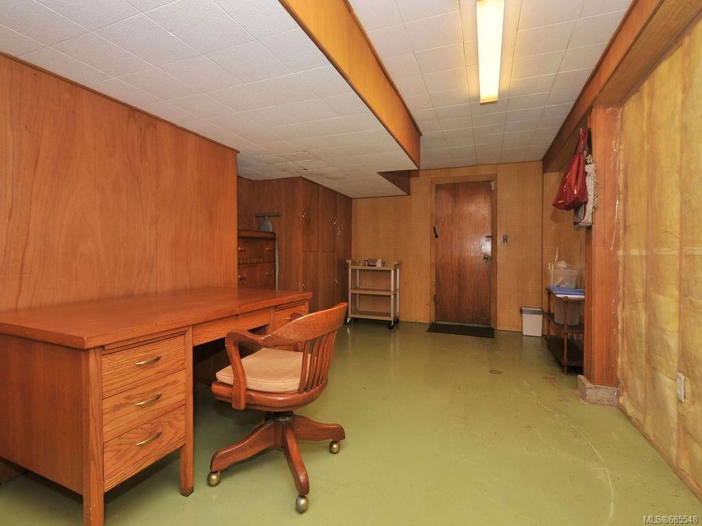 listing image 16044246178804825193