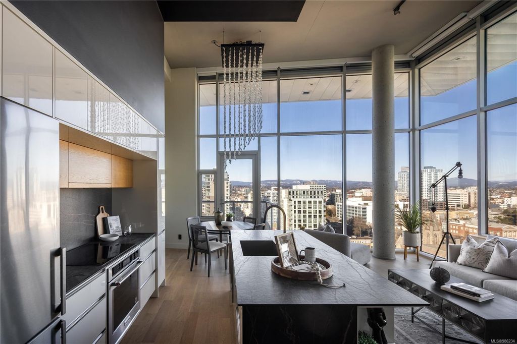 listing image 16048097707448854461