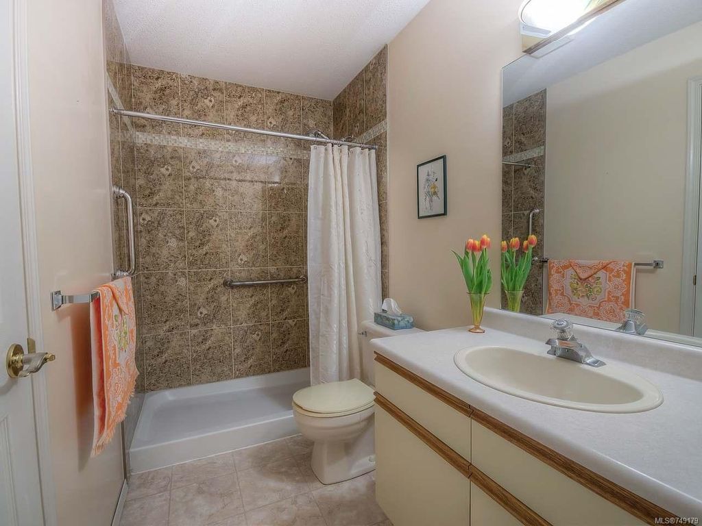 listing image 16043104003879180124