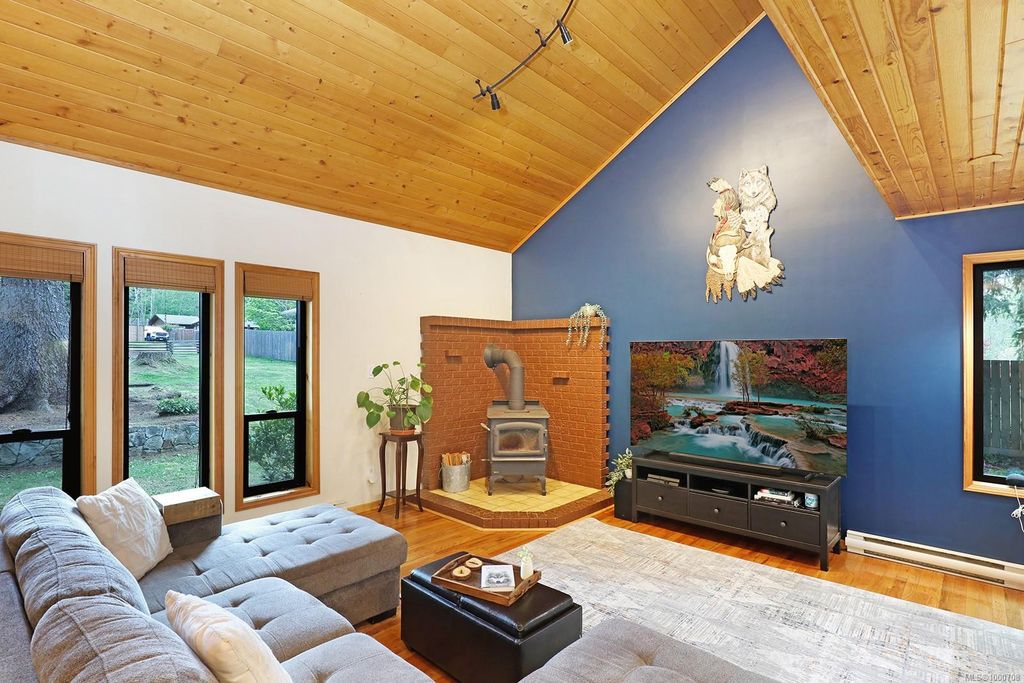 listing image 16041992697423828847