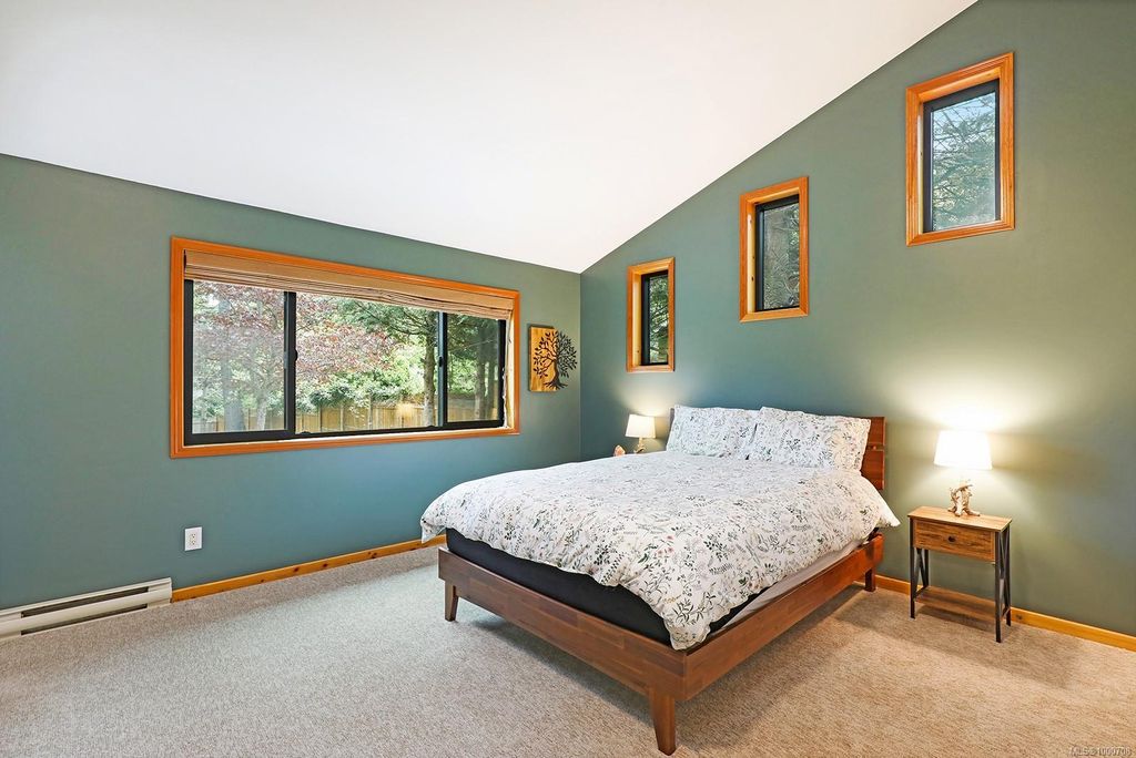 listing image 16041443286387272553