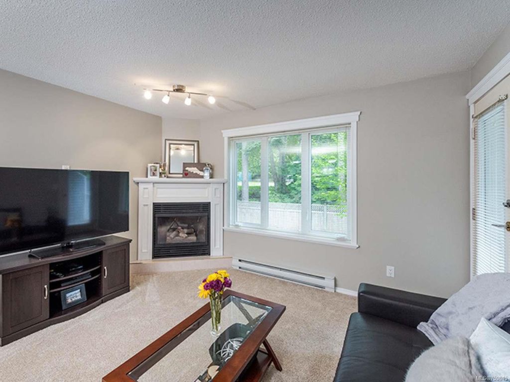 listing image 16044244611363767693