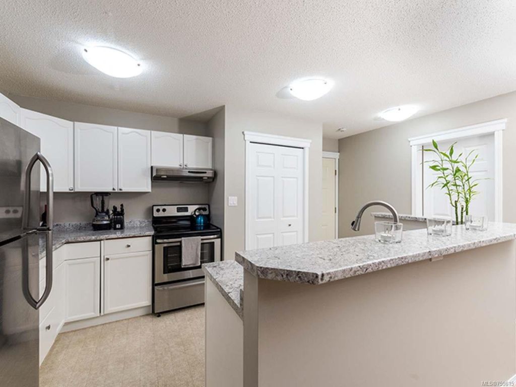 listing image 16042744083662667363
