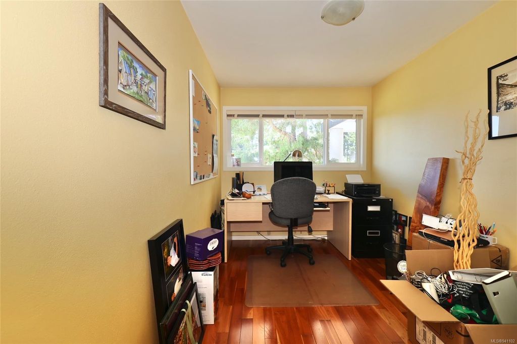 listing image 16043762941026499984
