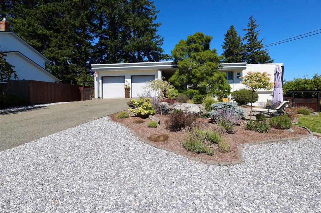 listing image 16046047928699617384
