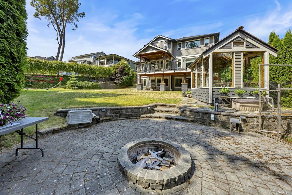 listing image 16048087515290572294