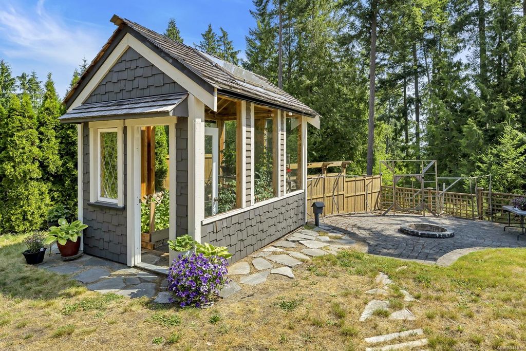 listing image 16046100964382618305