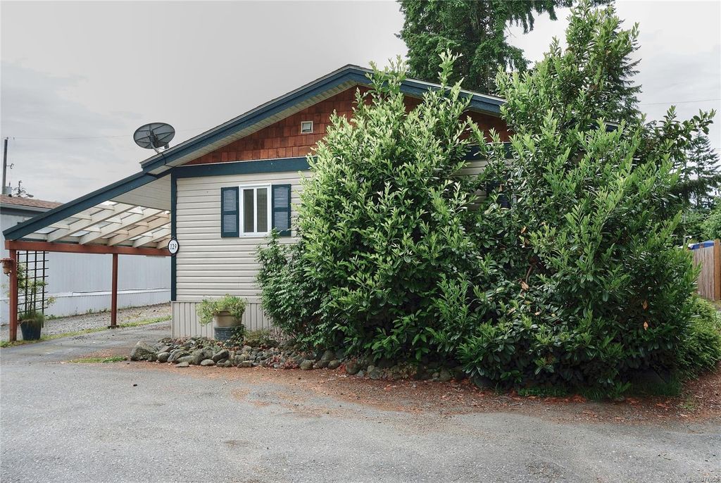listing image 16046990965739137673