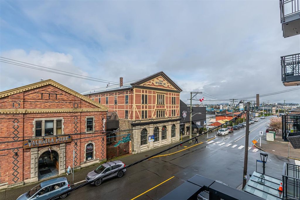 listing image 16041055463690364414