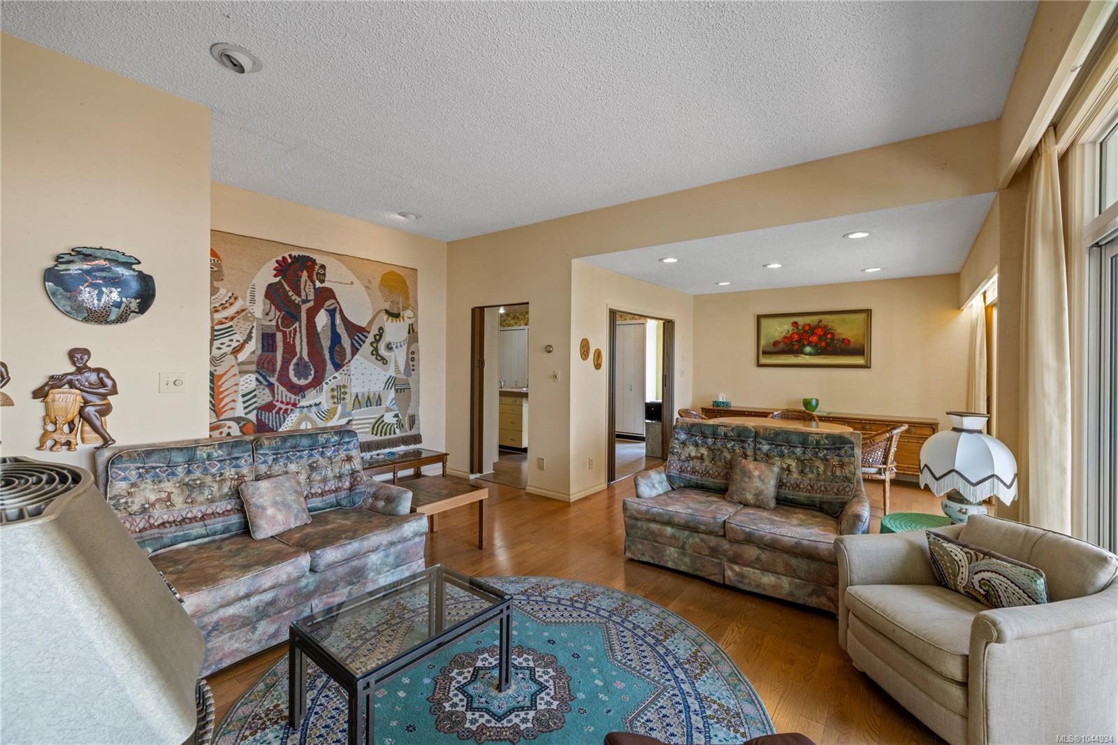 489 Bayview Terr